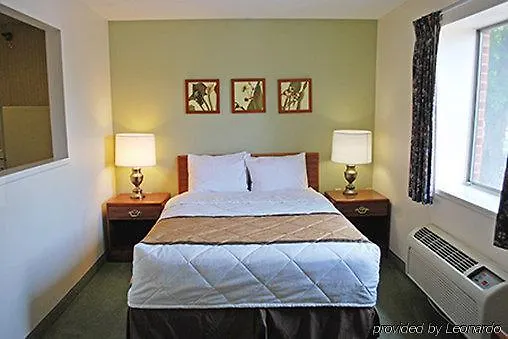Extended Stay America Select Suites - St Louis - Earth City Hotel